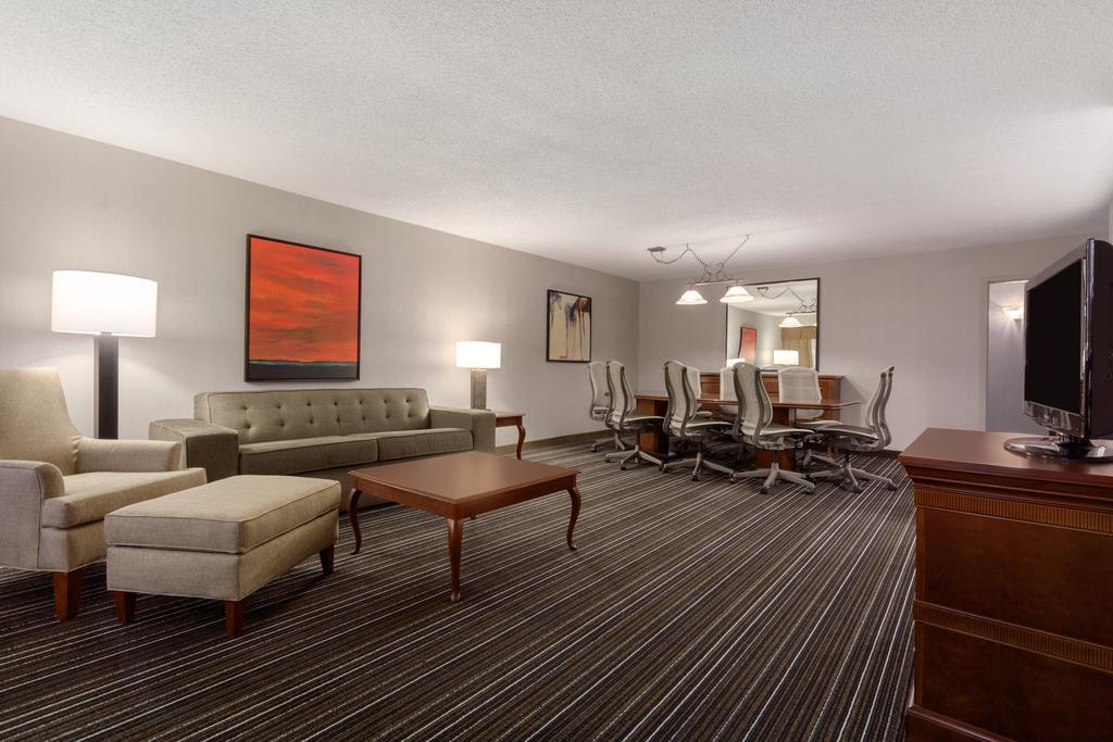 Sonesta Suites Dallas Park Central מראה חיצוני תמונה